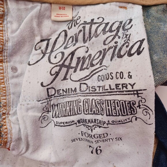 The Heritage By America Acid Wash Distressed Denim Shorts Men's Size 40 - Picture 11 of 11